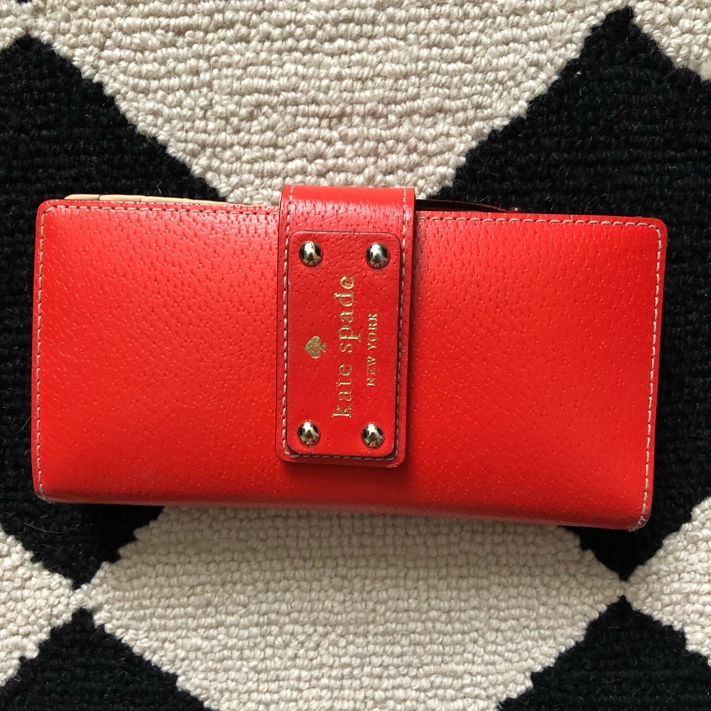 Kate Spade ♠️ Red Wallet!